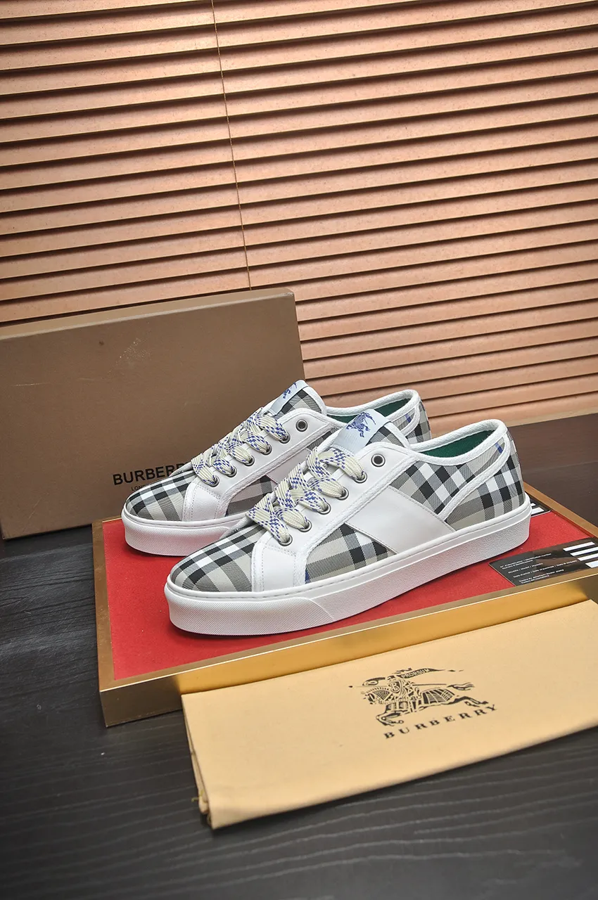 Men's shoes💰460💶【Burberry】Classic low-top sneakers｜Imported cowhide with classic plaid fabric｜Cow leather lining｜Original outsole｜Fine workmanship and comfortable to wear Size: 38-44 (customized at 45)